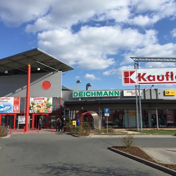Photo taken at Kaufland by Dirk T. on 4/18/2015