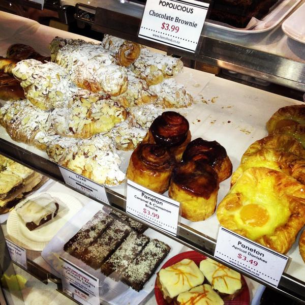 Photo taken at Farro Fresh by Steve H. on 4/20/2013