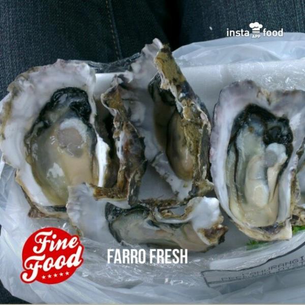 Photo taken at Farro Fresh by Bevan C. on 12/8/2013