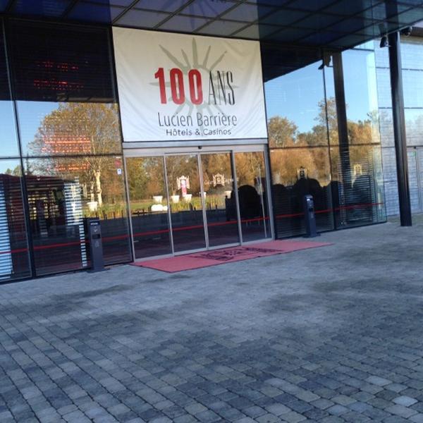 Photo taken at Casino Théâtre Barriere by Badr-eddine R. on 11/2/2012