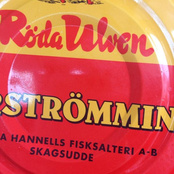 Photo taken at ICA Maxi by Marie D. on 8/31/2014