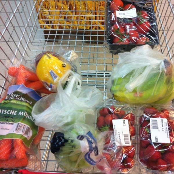 Photo taken at Kaufland by Thorsten B. on 6/30/2012