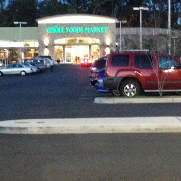 Photo taken at Whole Foods Market by Tasha R. on 10/22/2012-康涅狄格州费尔菲尔德格拉斯米尔大道350号 Photo taken at Whole Foods Market by Tasha R. on 10/22/2012