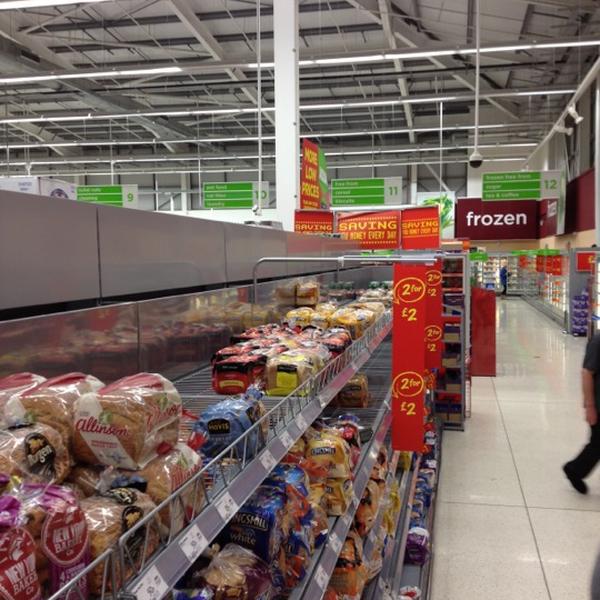 ASDA 英国锡厄姆拜伦广场