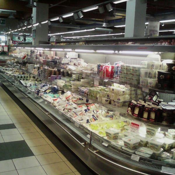 Photo taken at Coop by Aira on 8/10/2013-意大利伦巴第科尔马诺葛兰西路 Photo taken at Coop by Aira on 8/10/2013