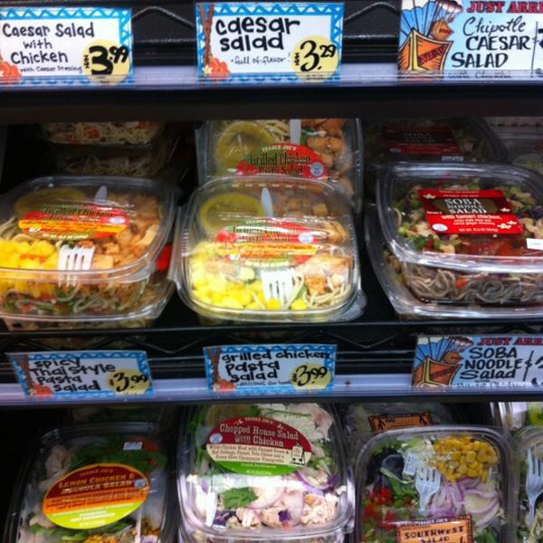 Trader Joe's乔氏连锁圣贝纳迪诺店 加尼福尼亚 圣迪马斯西箭高速公路856（为西地表大道）