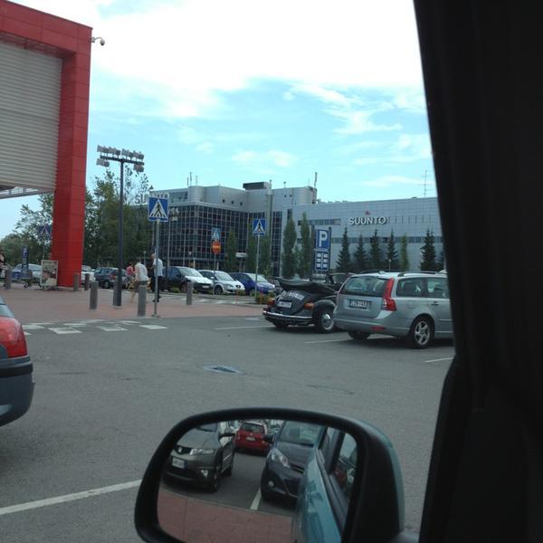 Photo taken at K-citymarket by Miikka R. on 6/23/2015-新地区万塔瓦力莫路9 Photo taken at K-citymarket by Miikka R. on 6/23/2015