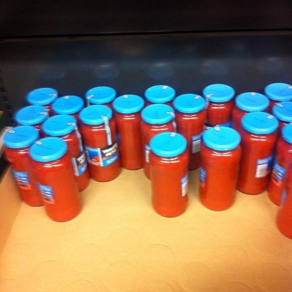 Photo taken at Mercadona by BAHITOSSA on 2/8/2014