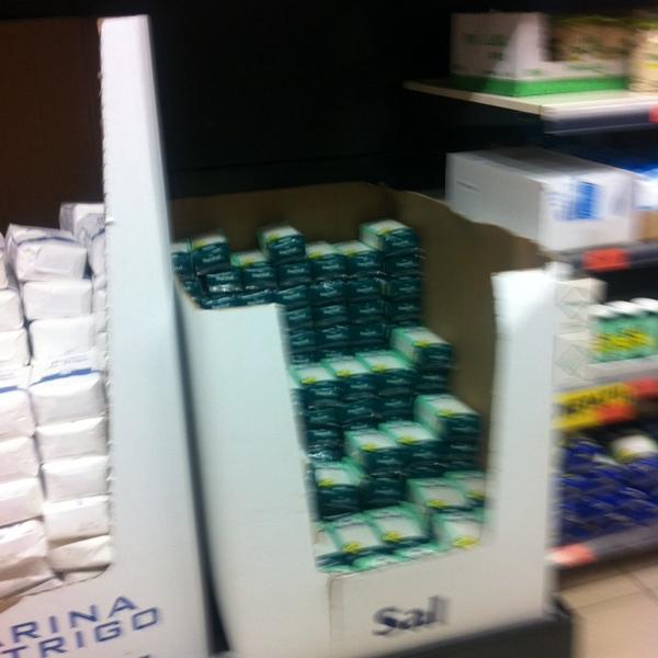 Photo taken at Mercadona by BAHITOSSA on 2/8/2014