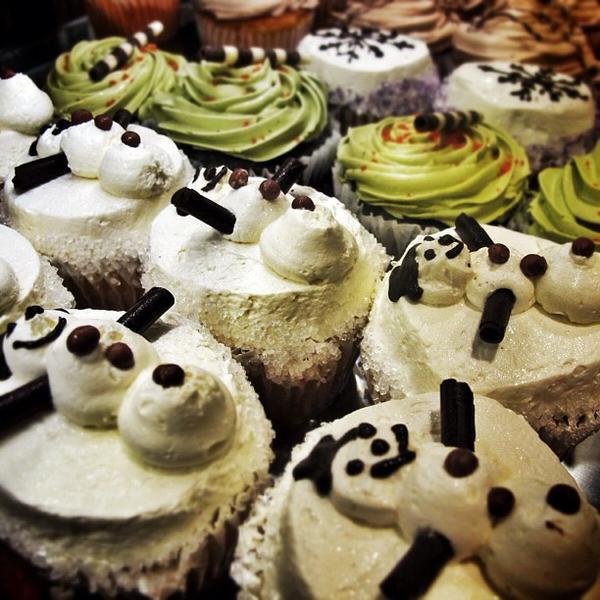 Photo taken at Whole Foods Market by Tom D. on 12/20/2012-加拿大多伦多大道路87 Photo taken at Whole Foods Market by Tom D. on 12/20/2012