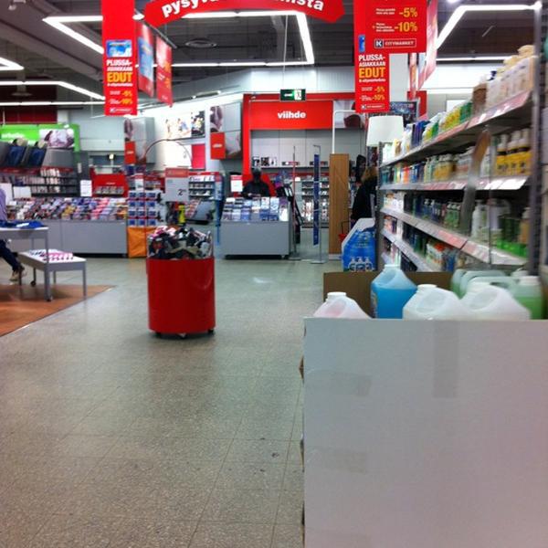 Photo taken at K-citymarket by Rosa-Veera K. on 3/29/2012