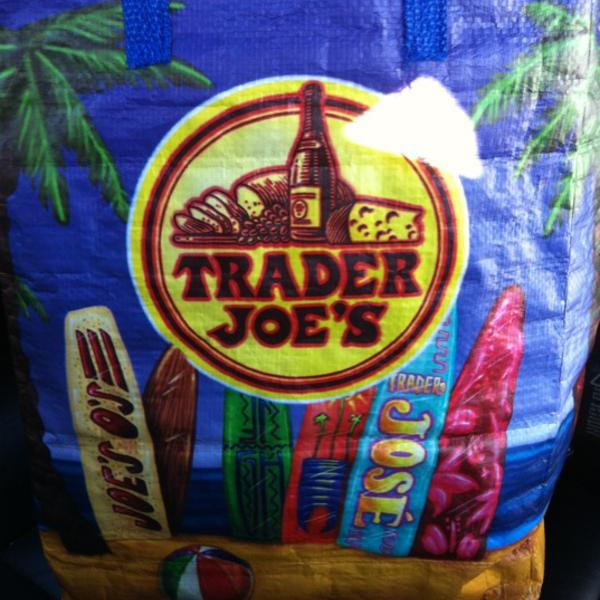 Trader Joe's乔氏连锁圣何塞店 加利福尼亚州洛思加图斯洛斯加托斯大道15466号
