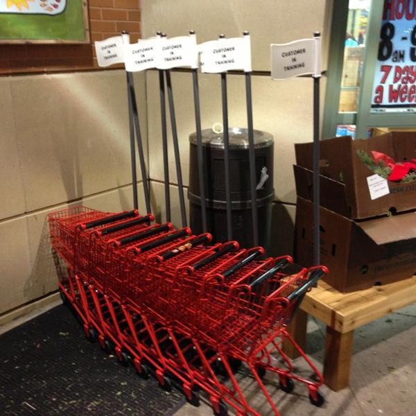 Photo taken at Trader Joe's by Brennan S. on 11/26/2012-美国威斯康辛州格伦代尔华盛顿港路北5600 Photo taken at Trader Joe's by Brennan S. on 11/26/2012