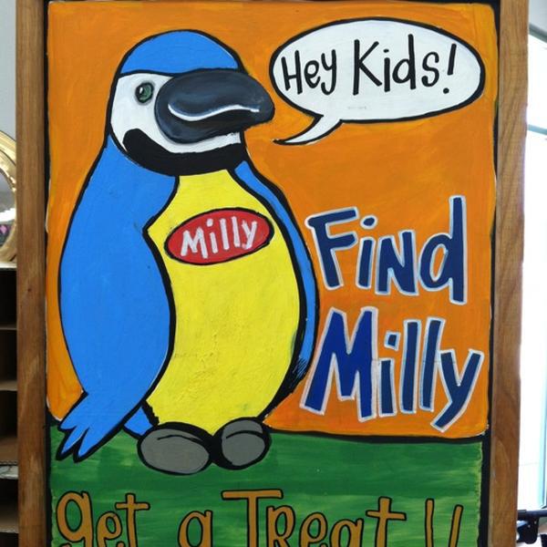 Photo taken at Trader Joe's by Duane D. on 6/10/2012-美国威斯康辛州格伦代尔华盛顿港路北5600 Photo taken at Trader Joe's by Duane D. on 6/10/2012