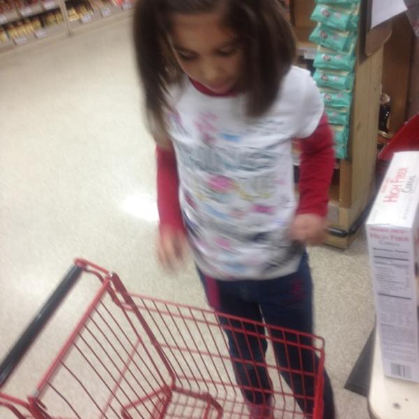 Photo taken at Trader Joe's by Claudia K. on 5/1/2012-华盛顿 埃弗里特 东南埃弗里特购物中心路811 Photo taken at Trader Joe's by Claudia K. on 5/1/2012