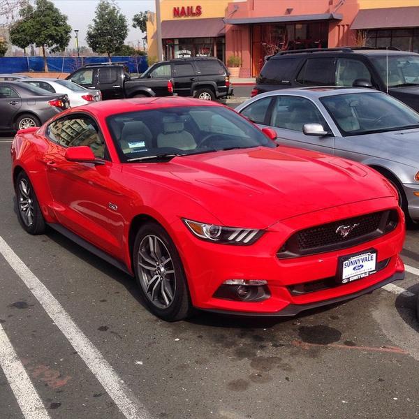 Photo taken at Trader Joe's by Sean B. on 2/4/2015-加尼福尼亚山景城阵雨街道590(在莱瑟姆街) Photo taken at Trader Joe's by Sean B. on 2/4/2015
