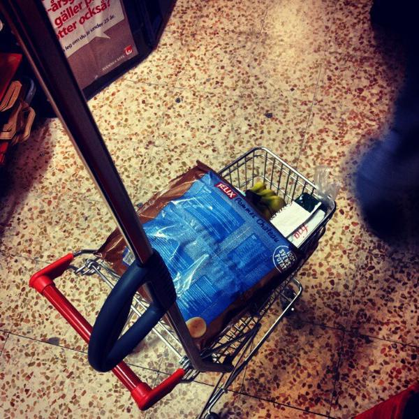 Photo taken at ICA Supermarket Rönneholm by Martin C. on 4/22/2012-瑞典斯科讷省马尔默西若尼霍姆斯路62号 Photo taken at ICA Supermarket Rönneholm by Martin C. on 4/22/2012