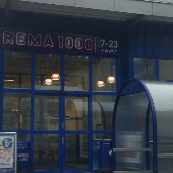 Photo taken at Rema 1000 by Andreas G. on 8/5/2014