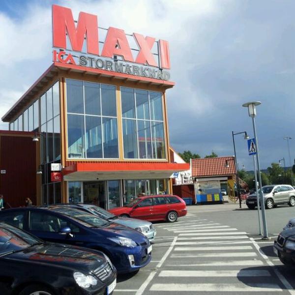 Photo taken at ICA Maxi by Henrik R. on 9/8/2011