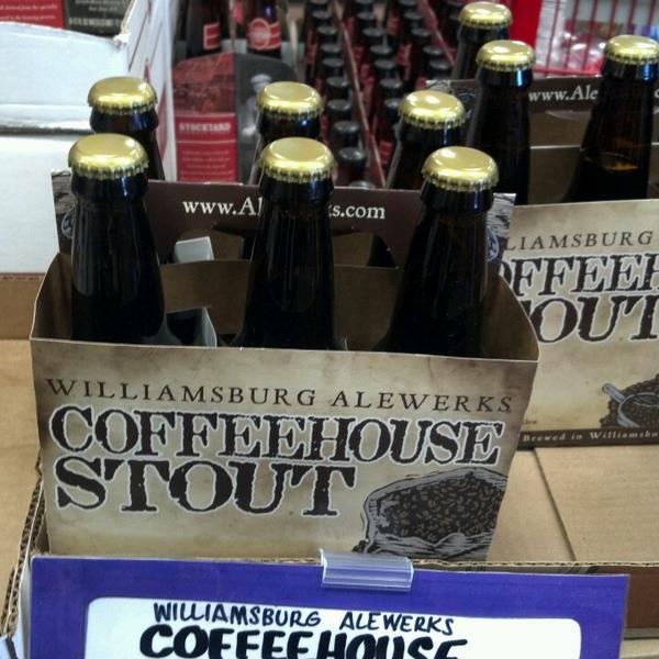 Photo taken at Trader Joe's by Ronnie C. on 2/18/2013-维吉尼亚州维珍妮亚海滩希尔托普地区503号 Photo taken at Trader Joe's by Ronnie C. on 2/18/2013