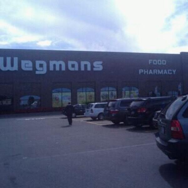Photo taken at Wegmans by Vanessa on 9/9/2011-美国纽约州罗彻斯特莱尔大道2301 Photo taken at Wegmans by Vanessa on 9/9/2011