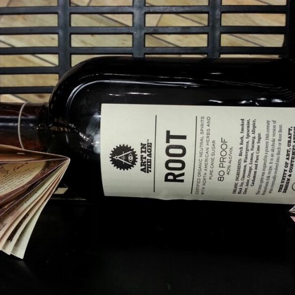 Photo taken at Whole Foods Market by Jennifer L. on 1/1/2013-加尼福尼亚雷东多海滩太平洋海岸高速公路405(山茶花和绿柱石街之间) Photo taken at Whole Foods Market by Jennifer L. on 1/1/2013