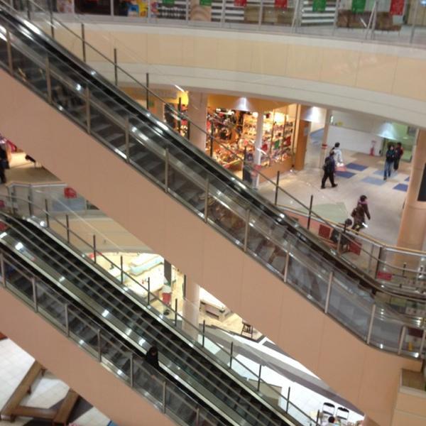 Photo taken at イオンモール与野 by はっちゃん™ on 12/14/2012