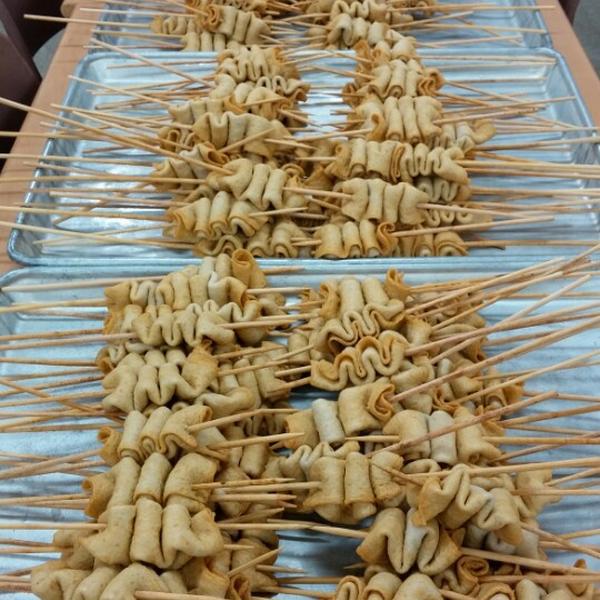 Photo taken at 이마트 (E-Mart) by M C J. on 1/28/2014-济州西归浦市9209易买得超市 Photo taken at 이마트 (E-Mart) by M C J. on 1/28/2014