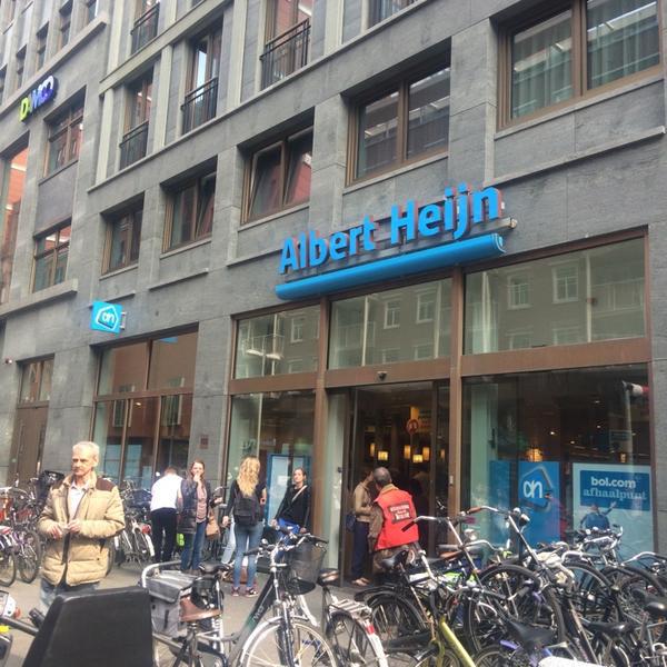 Photo taken at Albert Heijn by Luc L. on 4/25/2014-荷兰南荷兰省海牙草皮市场103号 Photo taken at Albert Heijn by Luc L. on 4/25/2014