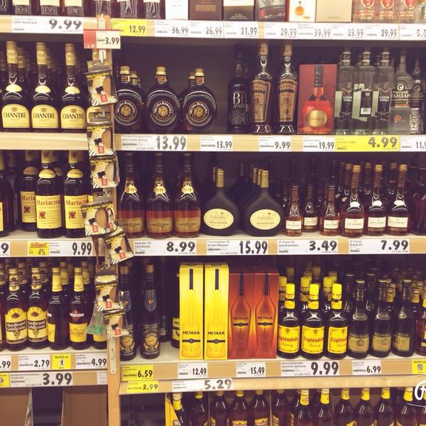 Photo taken at Kaufland by Muhammet T. on 1/9/2015-德国柏林王宫大街85 Photo taken at Kaufland by Muhammet T. on 1/9/2015