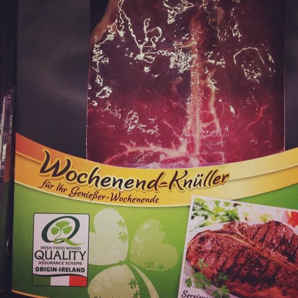 Photo taken at Kaufland by Jonas W. on 6/21/2014-德国柏林王宫大街85 Photo taken at Kaufland by Jonas W. on 6/21/2014