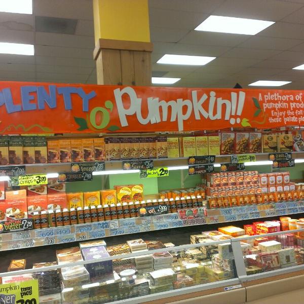 Photo taken at Trader Joe's by Dani D. on 10/9/2014-加利福尼亚州利佛摩斯坦利大道东路1122号 Photo taken at Trader Joe's by Dani D. on 10/9/2014