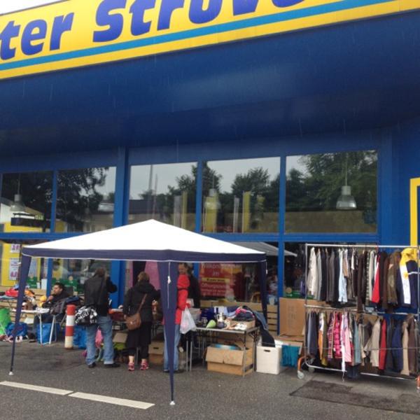 Photo taken at EDEKA center Struve by Michael H. on 6/24/2012-德国汉堡市布拉姆主干道78 Photo taken at EDEKA center Struve by Michael H. on 6/24/2012