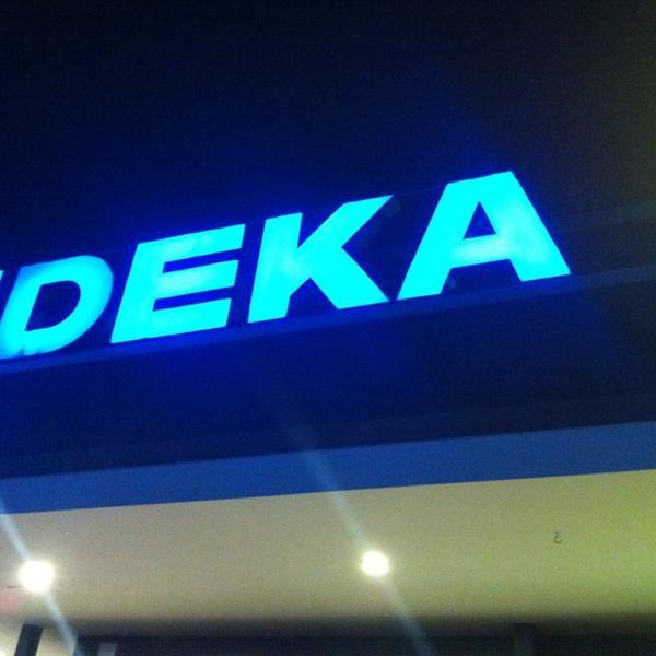 Photo taken at EDEKA Melic by Maríus M. on 12/15/2012