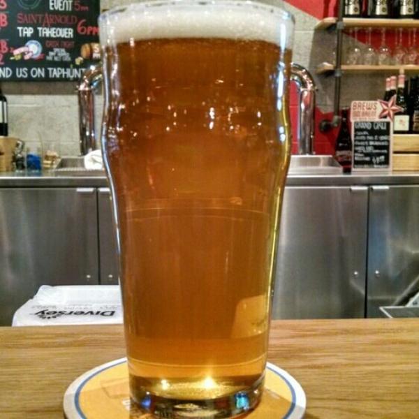 Photo taken at Whole Foods Market by Johnny S. on 2/18/2015-美国得克萨斯州休斯敦百利大道4004 Photo taken at Whole Foods Market by Johnny S. on 2/18/2015