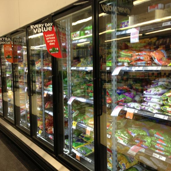 Photo taken at Woolworths by Fyn S. on 6/14/2013