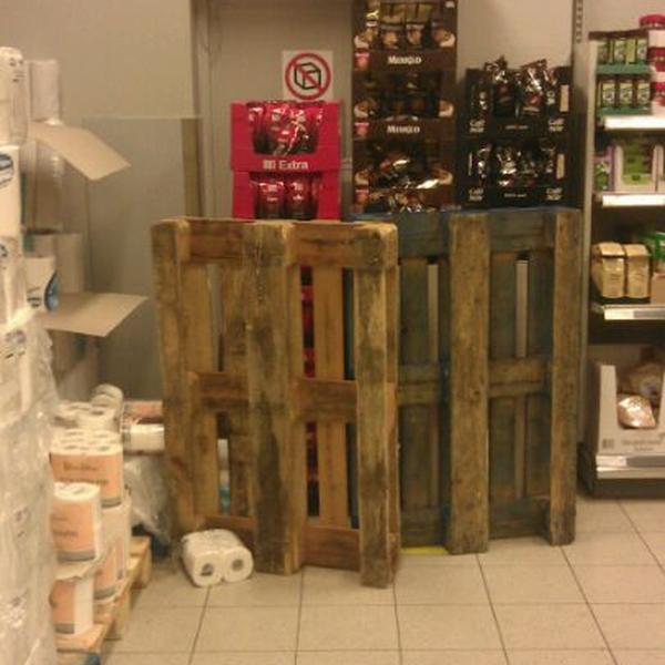 Photo taken at Fakta by Jørgen Ploug H. on 11/2/2011