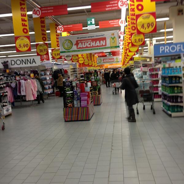 Photo taken at Auchan by Giamba R. on 1/7/2013-意大利撒丁岛卡利亚里圣西蒙娜路60 Photo taken at Auchan by Giamba R. on 1/7/2013
