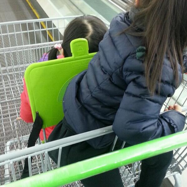 Photo taken at 이마트 트레이더스 (E-Mart Traders) by Daniel O. on 2/16/2014-大田西区580易买得超市 Photo taken at 이마트 트레이더스 (E-Mart Traders) by Daniel O. on 2/16/2014