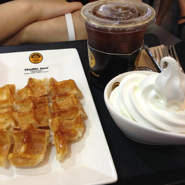 Photo taken at 홈플러스 (Home plus) by geunyoung p. on 7/16/2013-首尔市城北区花郞路76号(月谷店) Photo taken at 홈플러스 (Home plus) by geunyoung p. on 7/16/2013