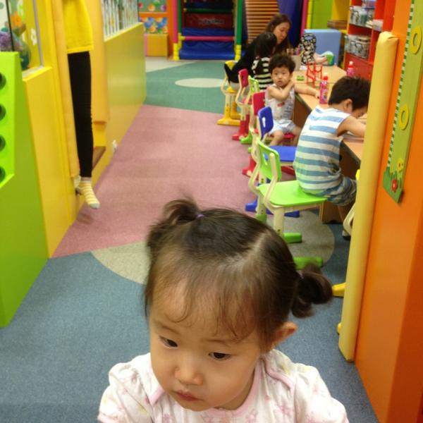 Photo taken at 홈플러스 (Home plus) by Sewon P. on 7/8/2013-首尔市城北区花郞路76号(月谷店) Photo taken at 홈플러스 (Home plus) by Sewon P. on 7/8/2013