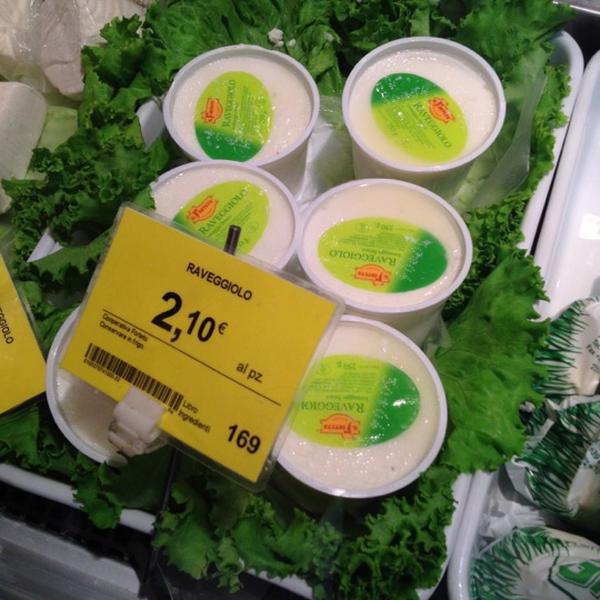 Photo taken at Coop Viale Adua, Pistoia by Giammarco C. on 4/21/2012