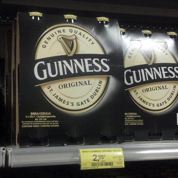 Photo taken at Coop Cisanello, Pisa by Константин Е. on 2/22/2013-意大利托斯卡纳比萨斯散奈尔1-3区马纳拉瓦尔吉米利路 Photo taken at Coop Cisanello, Pisa by Константин Е. on 2/22/2013