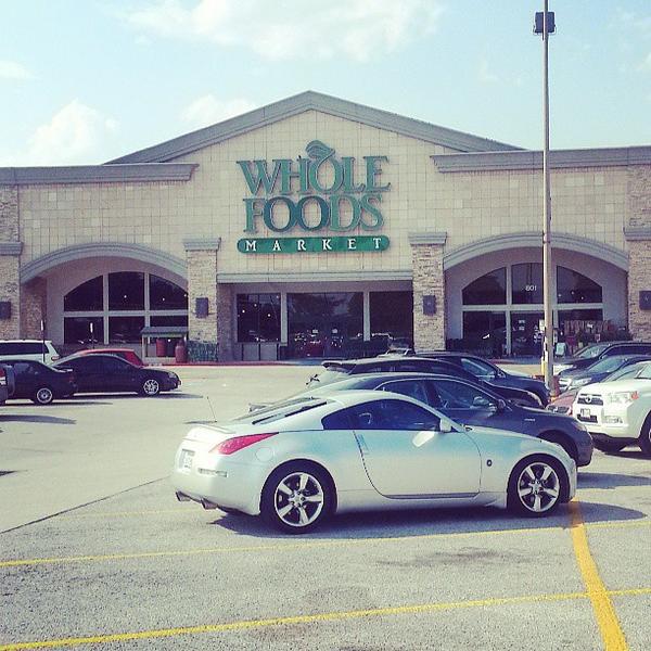 Photo taken at Whole Foods Market by Heather B- D. on 7/4/2013-德克萨斯州阿灵顿拉马尔大道801号 Photo taken at Whole Foods Market by Heather B- D. on 7/4/2013