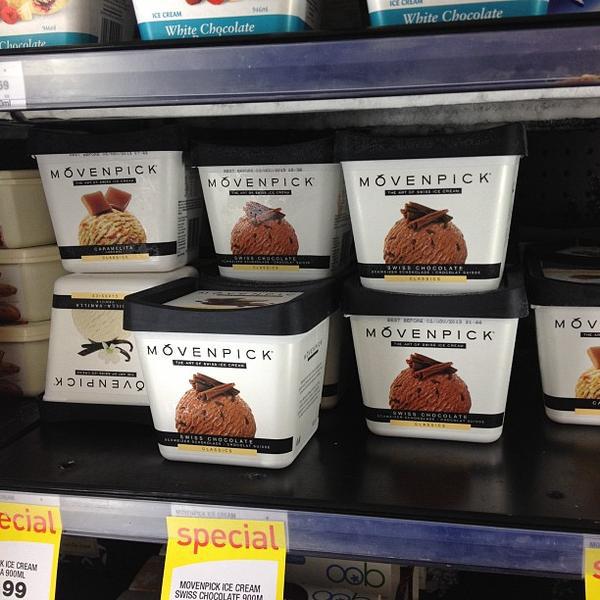 Photo taken at Countdown by Hammany H. on 6/27/2012