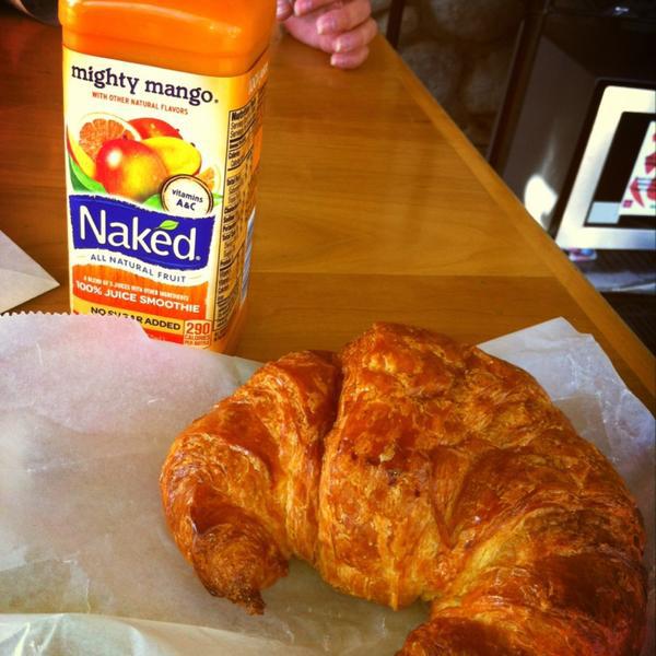 Photo taken at Whole Foods Market by Ivy janelle G. on 4/27/2013-加利福尼亚州塞普尔维达大道4520号 Photo taken at Whole Foods Market by Ivy janelle G. on 4/27/2013