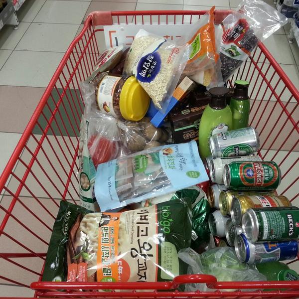 Photo taken at 홈플러스 (Home Plus) by Seungchul L. on 11/2/2014-庆尚北道庆州97 Photo taken at 홈플러스 (Home Plus) by Seungchul L. on 11/2/2014