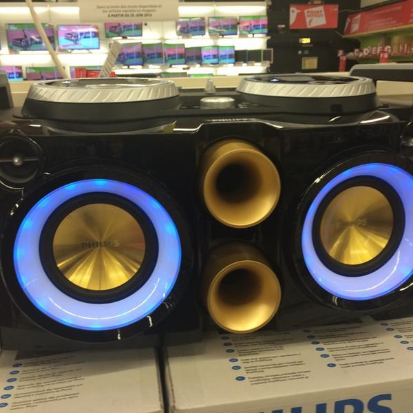 Photo taken at Auchan by Thierry C. on 7/12/2014