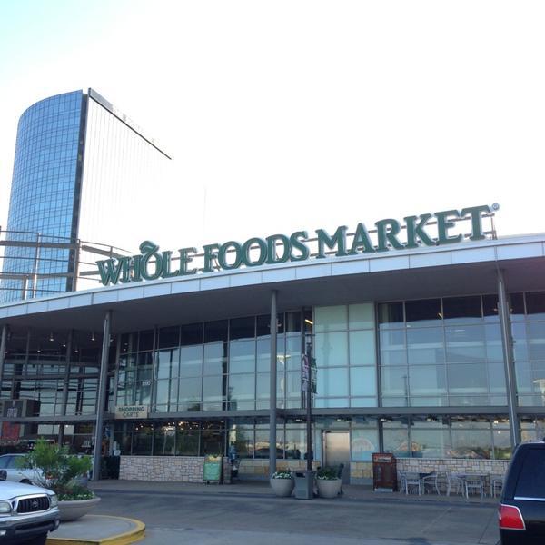 Photo taken at Whole Foods Market by Chandler on 6/17/2013-德克萨斯州达拉斯科技公园8190(在格林维尔大道) Photo taken at Whole Foods Market by Chandler on 6/17/2013