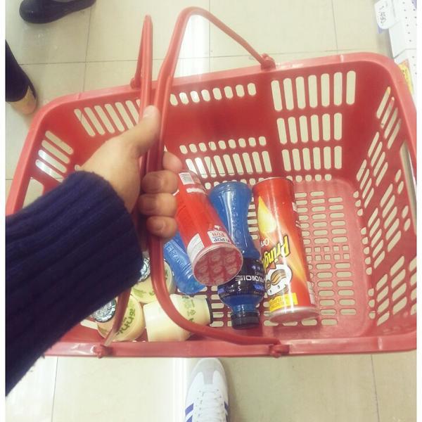 Photo taken at 홈플러스 (Home Plus) by Okan D. on 10/9/2014-京畿道高阳市义山817 Photo taken at 홈플러스 (Home Plus) by Okan D. on 10/9/2014